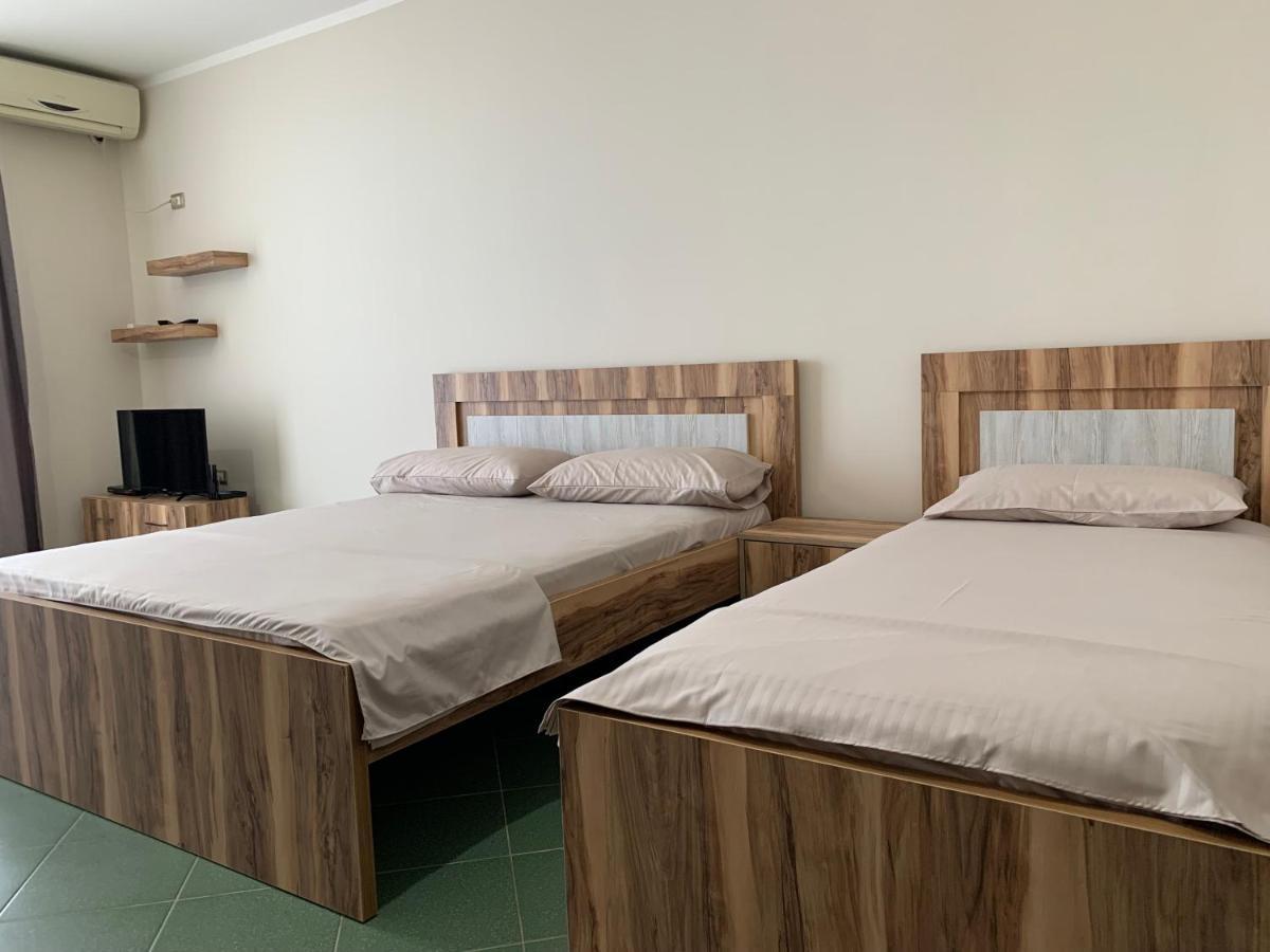 Eri Apartments 4 Shëngjin 외부 사진