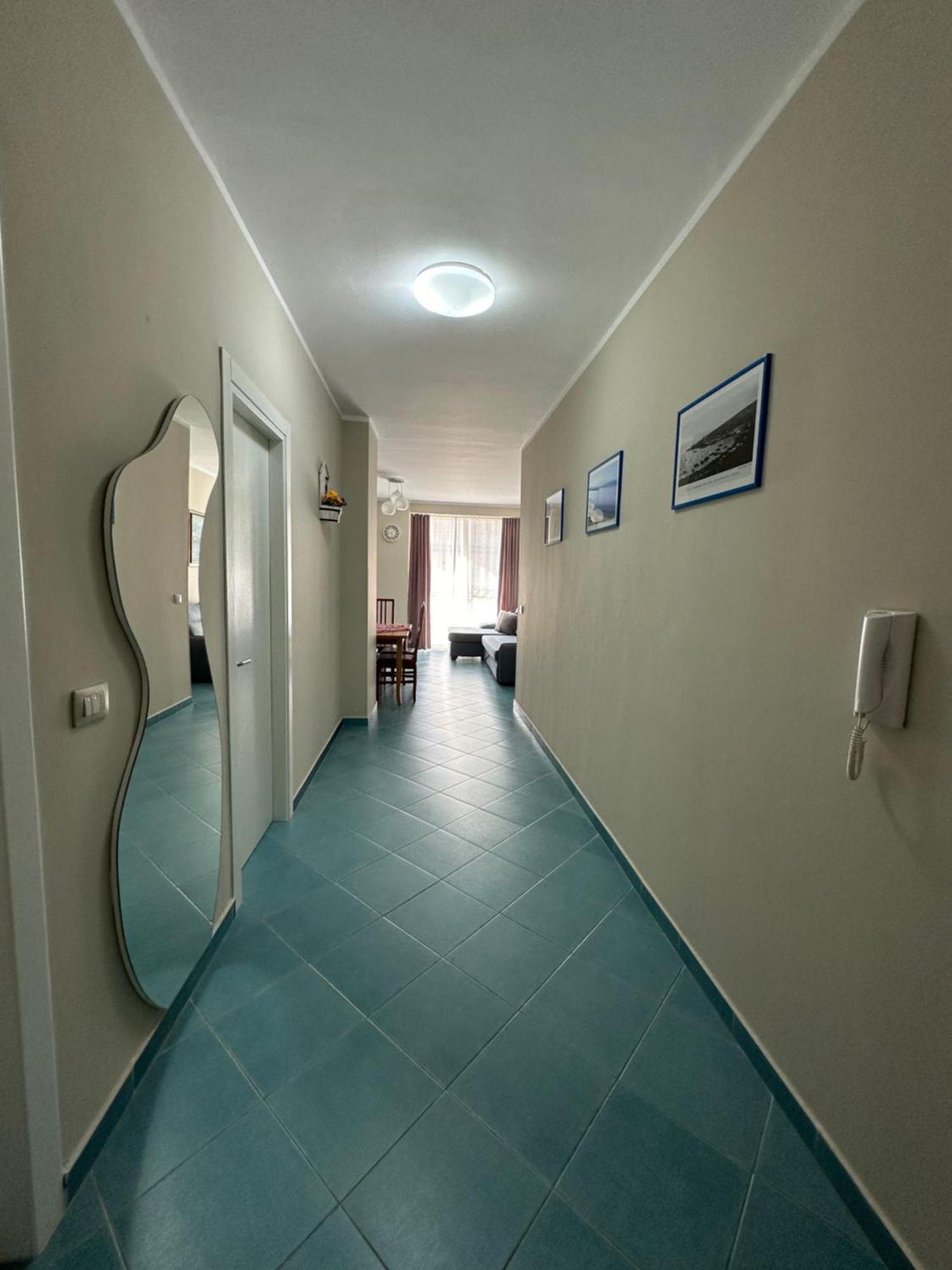 Eri Apartments 4 Shëngjin 외부 사진